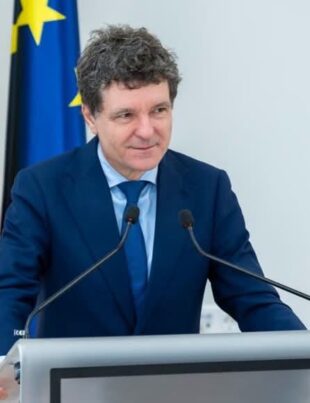 Nicușor Dan